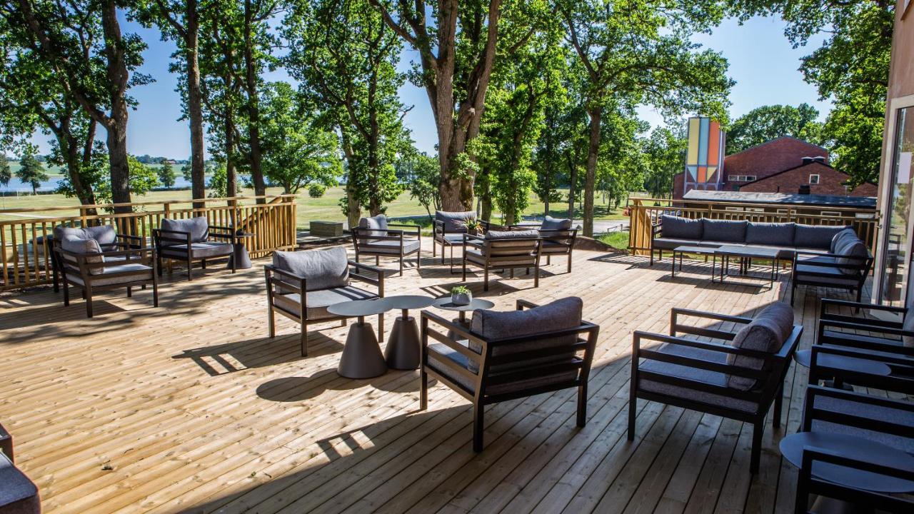 Hotel Hehrne Koek & Konferens Vänersborg Екстериор снимка