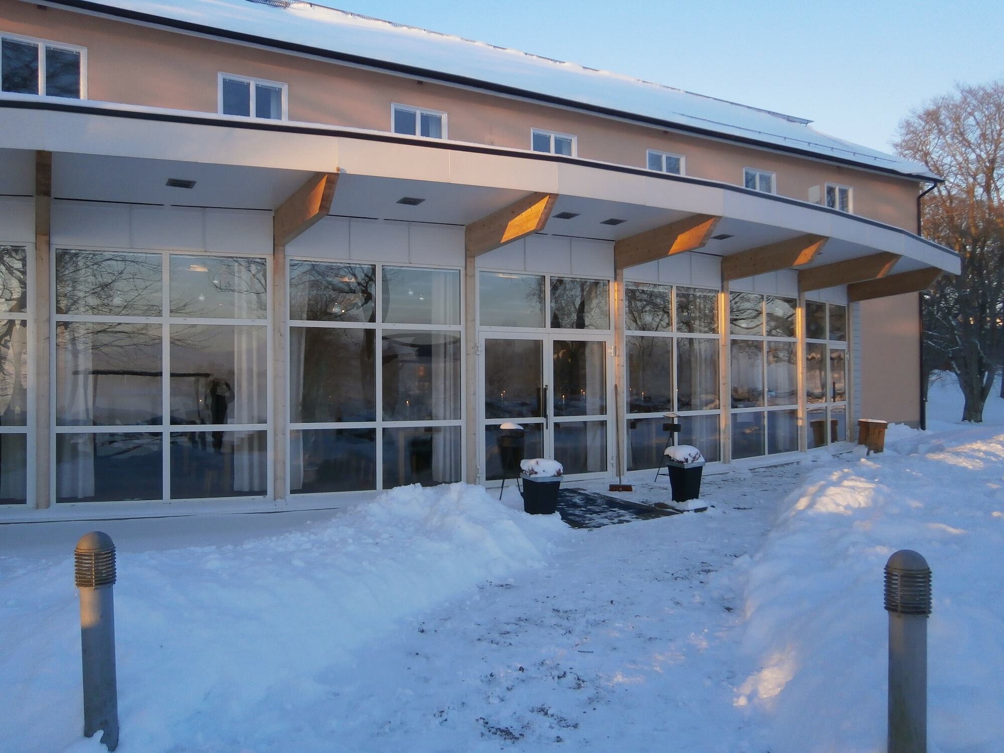 Hotel Hehrne Koek & Konferens Vänersborg Екстериор снимка
