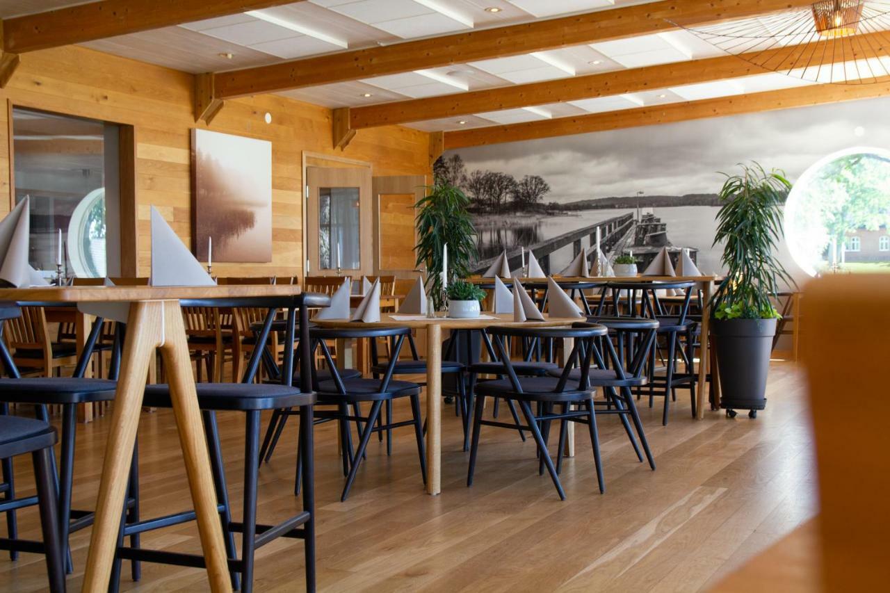 Hotel Hehrne Koek & Konferens Vänersborg Екстериор снимка